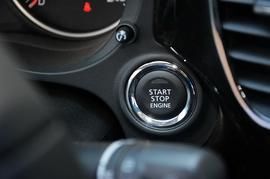 2017款三菱欧蓝德2.0L