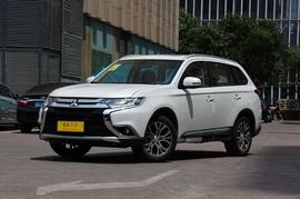 2017款三菱欧蓝德2.0L