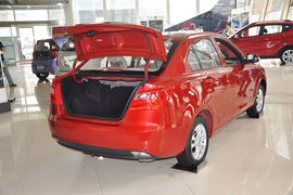 2012款长安悦翔V3