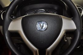 2012款长安悦翔V3
