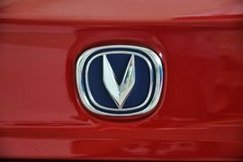 2012款长安悦翔V3