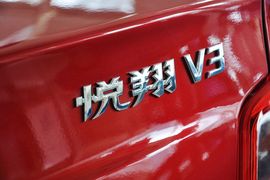 2012款长安悦翔V3