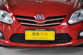 2012款长安悦翔V3