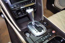 2013款宾利飞驰6.0T