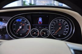 2013款宾利飞驰6.0T
