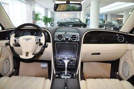 2013款宾利飞驰6.0T