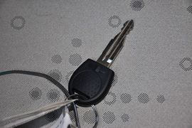 2010款雪佛兰赛欧两厢1.2L手动理想版