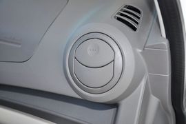 2010款雪佛兰赛欧两厢1.2L手动理想版