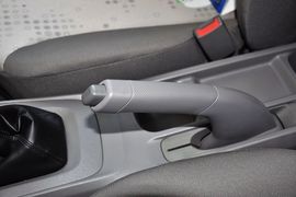 2010款雪佛兰赛欧两厢1.2L手动理想版