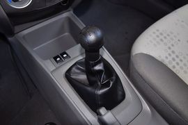 2010款雪佛兰赛欧两厢1.2L手动理想版