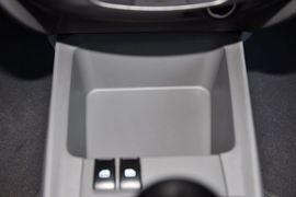 2010款雪佛兰赛欧两厢1.2L手动理想版