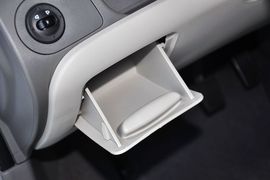 2010款雪佛兰赛欧两厢1.2L手动理想版