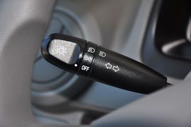 2010款雪佛兰赛欧两厢1.2L手动理想版