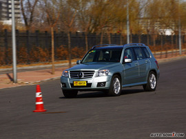 2008款奔驰GLK300试驾