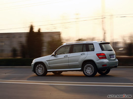 2008款奔驰GLK300试驾