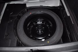 2013款大众迈腾1.8TSI领先型
