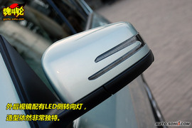 2008款奔驰GLK300试驾