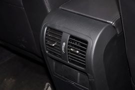 2013款大众迈腾1.8TSI领先型