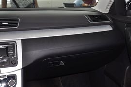 2013款大众迈腾1.8TSI领先型