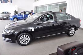 2013款大众迈腾1.8TSI领先型
