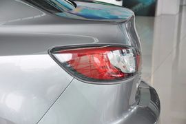 2013款马自达3星骋1.6L自动精英型