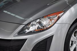 2013款马自达3星骋1.6L自动精英型