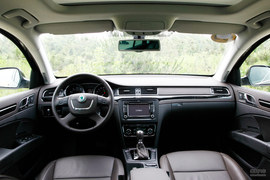 2013款斯柯达Superb旅行车试驾实拍