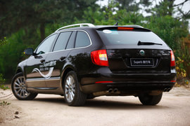 2013款斯柯达Superb旅行车试驾实拍