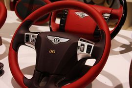 2013款宾利欧陆GT3与英国女王坐骑图解