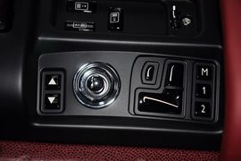 2013款劳斯莱斯幻影6.7L加长版