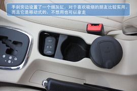 奇瑞艾瑞泽7实拍