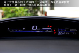 2013款东风本田杰德1.8L自动试驾实拍