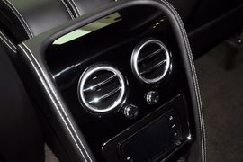 2013款宾利飞驰6.0T