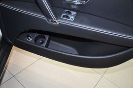 2013款宾利飞驰6.0T