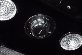 2013款宾利飞驰6.0T