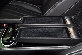 2013款宾利飞驰6.0T