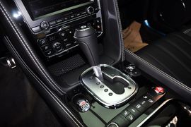 2013款宾利飞驰6.0T