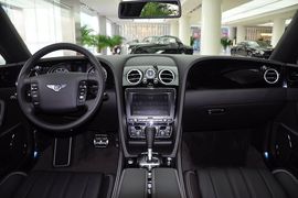 2013款宾利飞驰6.0T