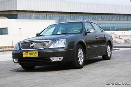 2008款别克君越混和动力车试驾