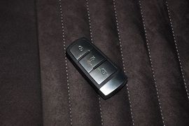 2012款大众迈腾旅行轿车2.0TSI舒适版