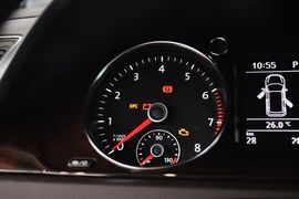 2012款大众迈腾旅行轿车2.0TSI舒适版
