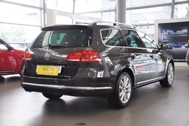2012款大众迈腾旅行轿车2.0TSI舒适版