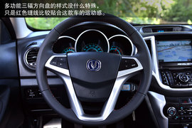 试驾2013款长安致尚XT