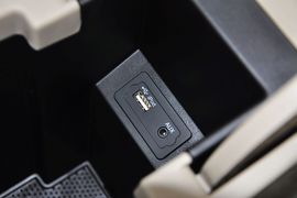 2013款奇瑞艾瑞泽7