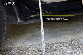 2012款丰田汉兰达对比道奇酷威