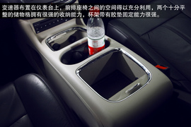 2013款克莱斯勒大捷龙试驾