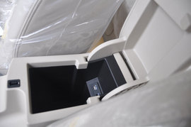 奇瑞艾瑞泽7新车图解