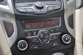 奇瑞艾瑞泽7新车图解