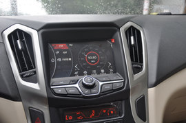 奇瑞艾瑞泽7新车图解