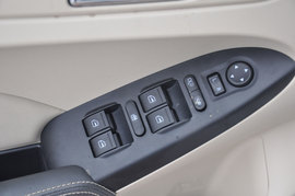 奇瑞艾瑞泽7新车图解